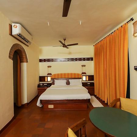 Bth Sarovaram Kochi Exterior foto