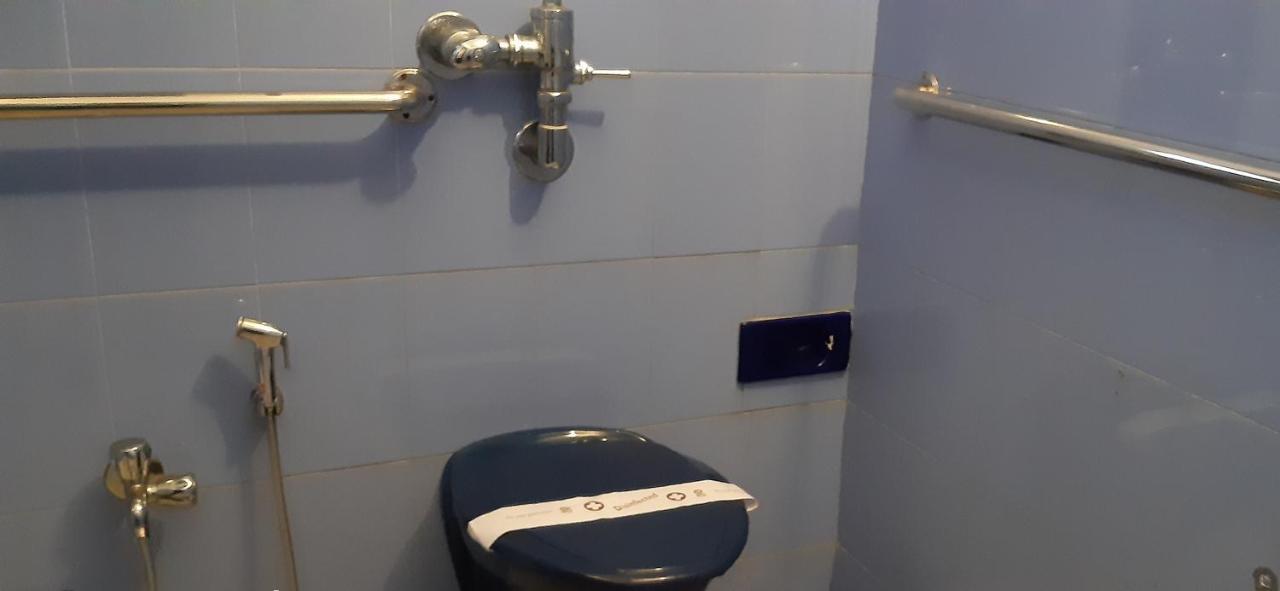 Bth Sarovaram Kochi Exterior foto
